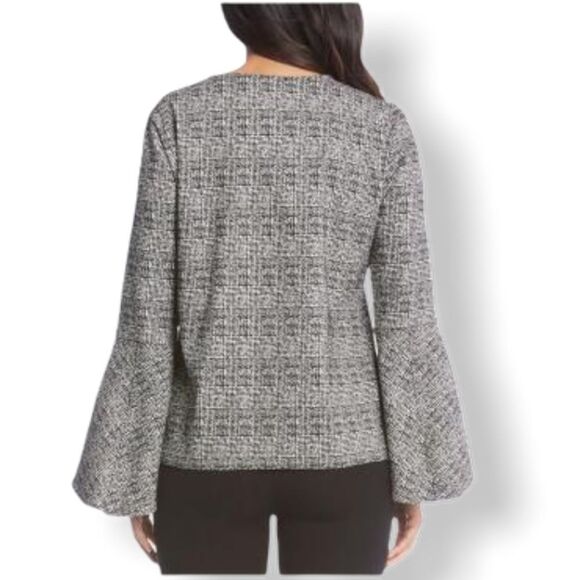 NWT Karen Kane Chevy Blossom Bell Sleeve Top Med - Picture 2 of 5